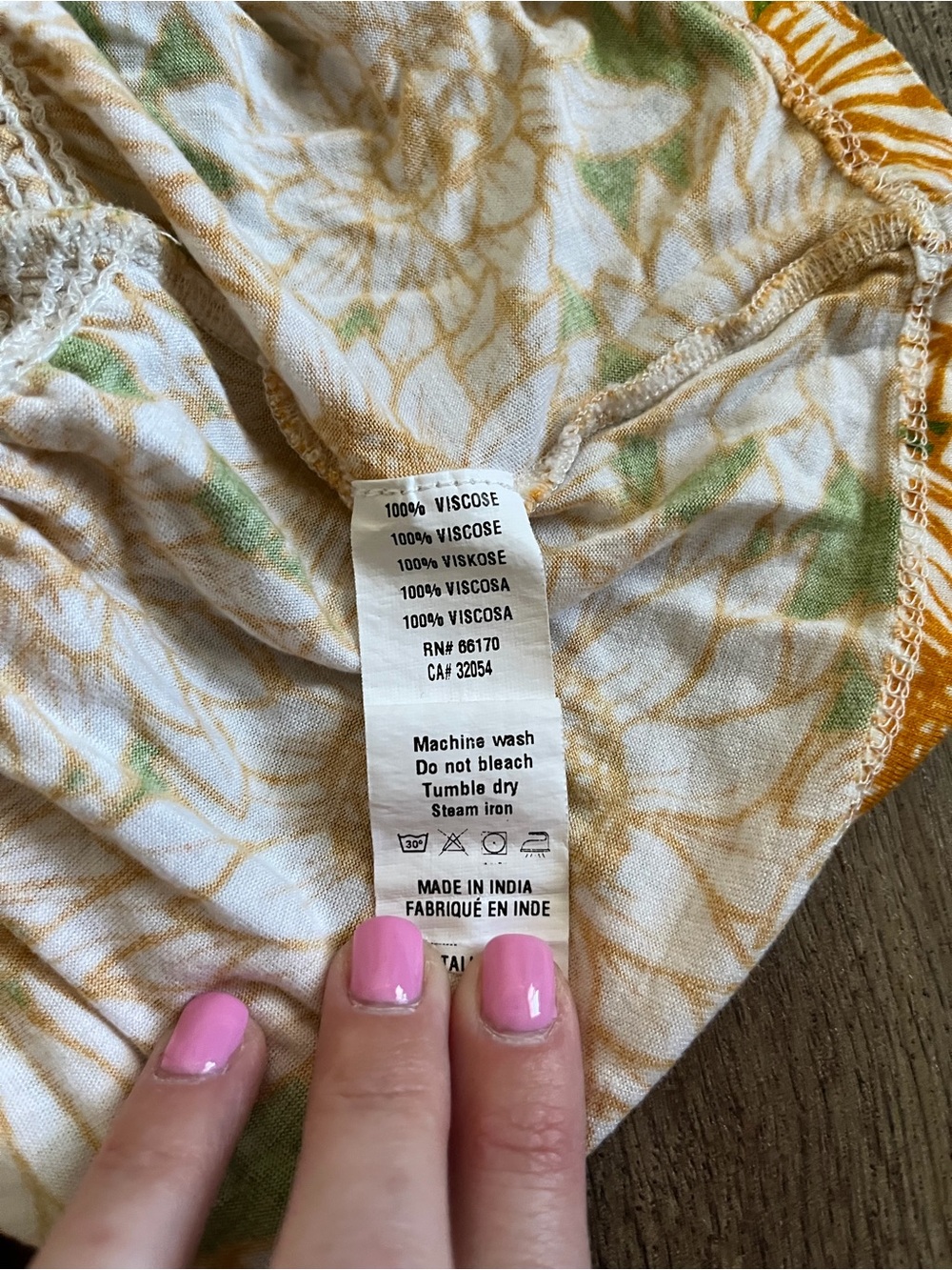 EUC Anthropologie Conditions Apply Katilia smocked floral tank top - Picture 9 of 9